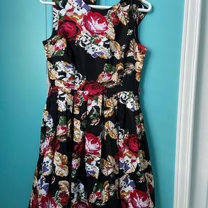 Teen dresses and teen boy suits great condition.